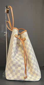 Louis Vuitton Purse
