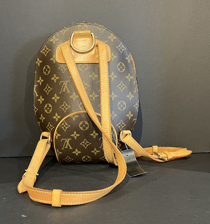 Louis Vuitton Purse