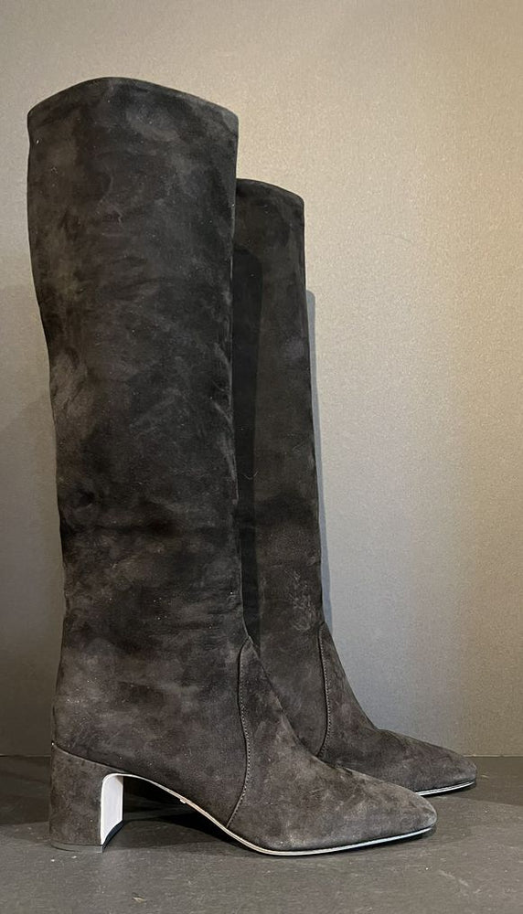 8.5 Prada Boots