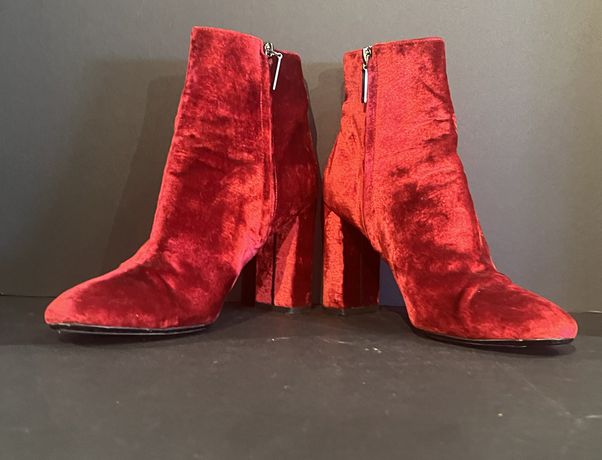 39.5 Saint Laurent Boots