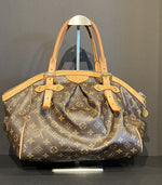 Louis Vuitton Purse